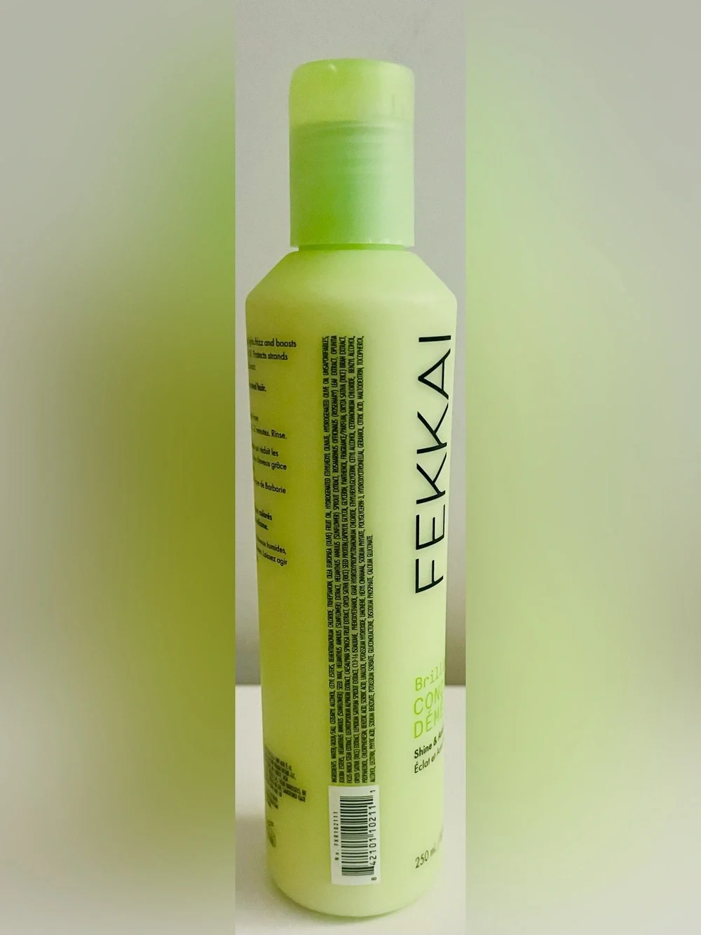 Fekkai Brilliant Gloss Conditioner — Light Green Shine & Anti-Frizz